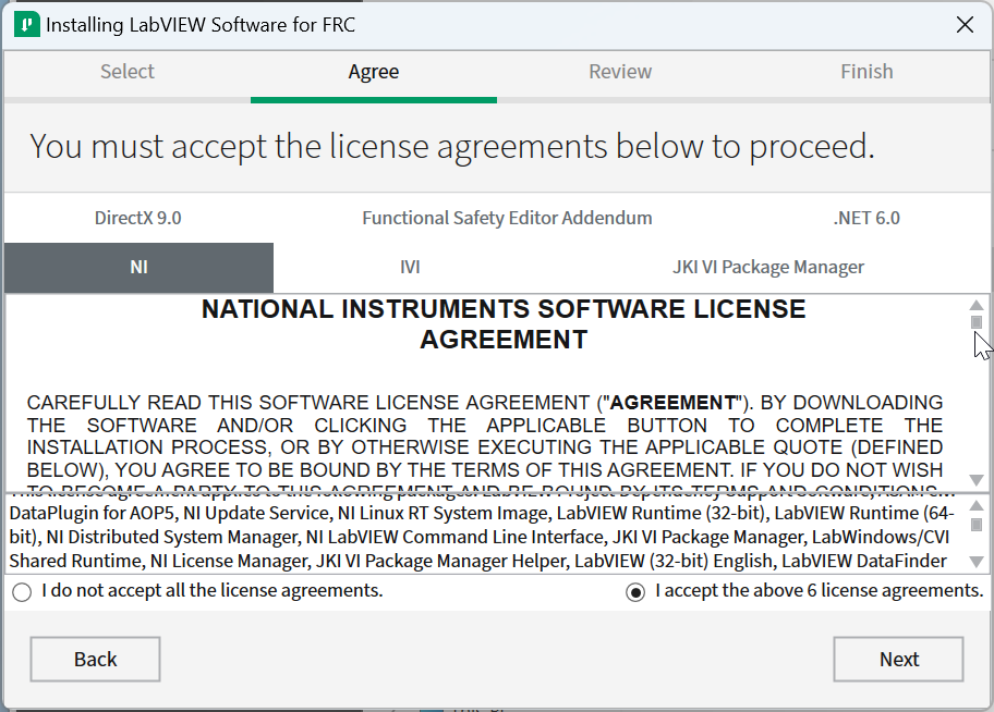 Acceptez le contrat de licence du logiciel NI.