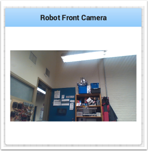 Une image de caméra de la caméra placée en sur la face avant du robot.